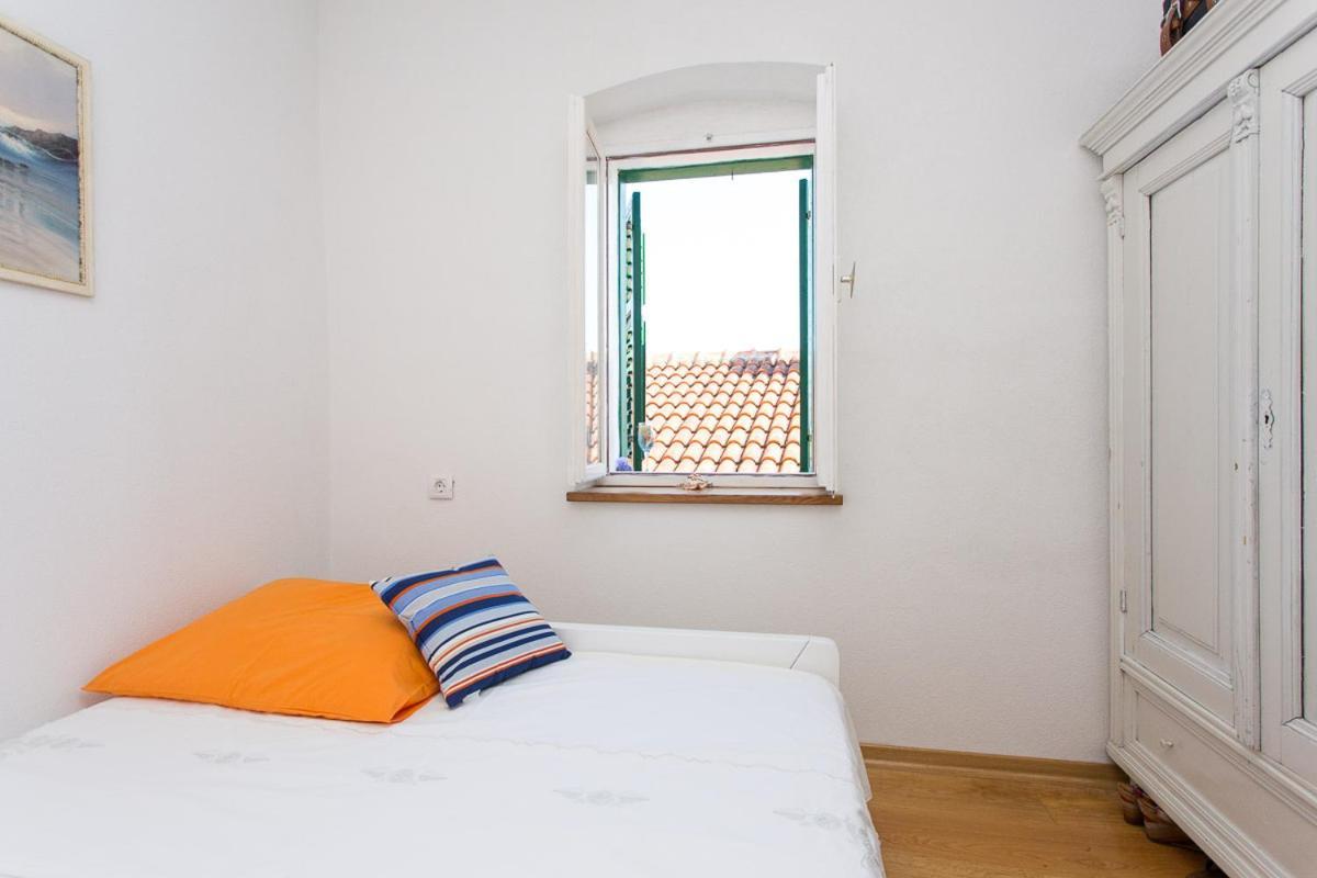 Apartment Roko Punat Exterior foto